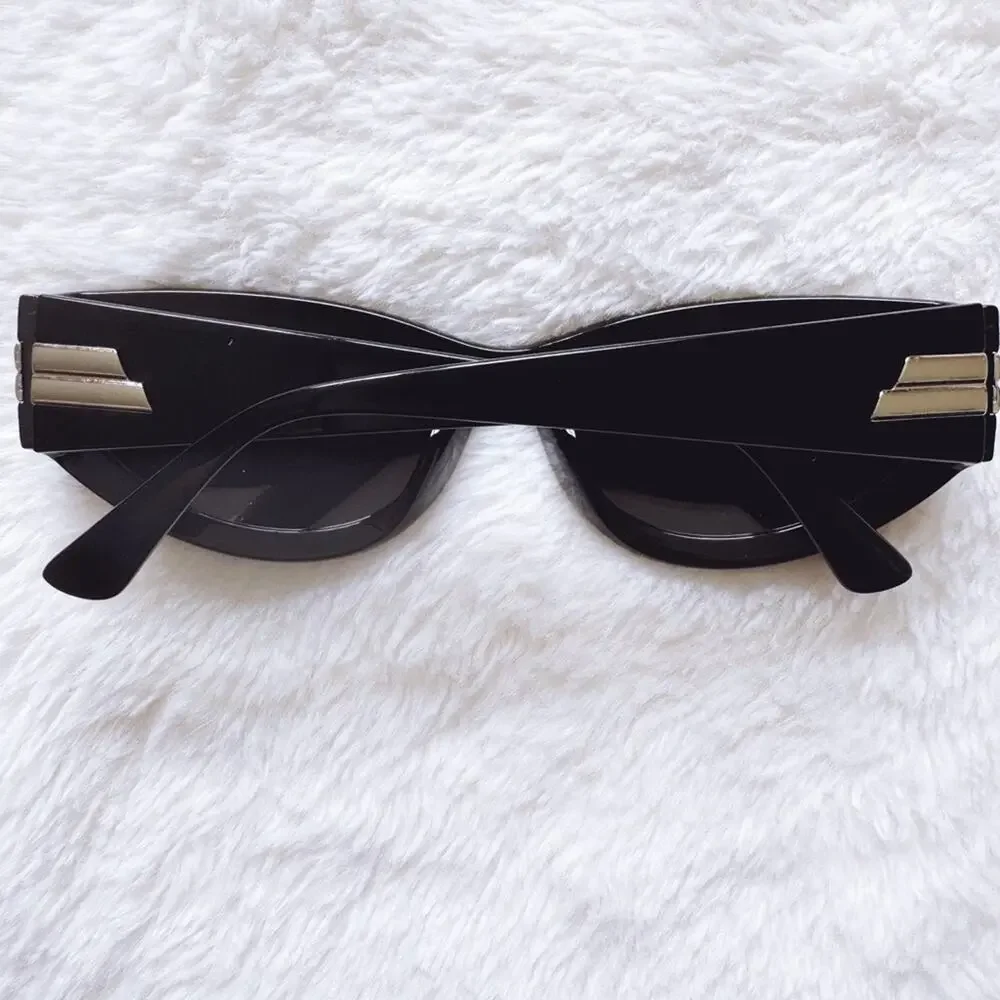 Francis Mirrored Black Cat-Eye Sunglasses
